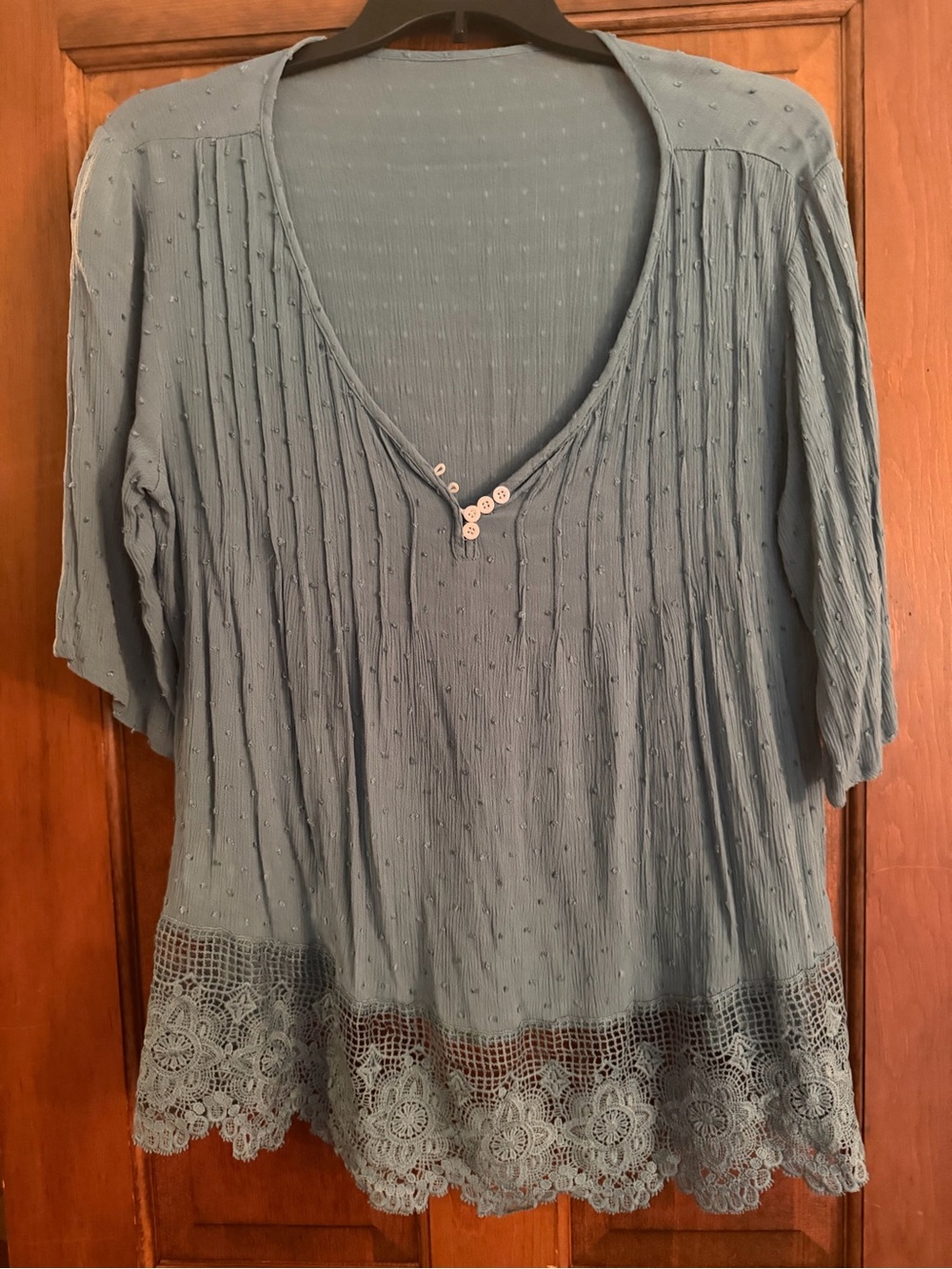 Women’s 1XL Dusty Blue Boho Blouse Crochet Lace Hem Swiss Dot V Neck Tunic